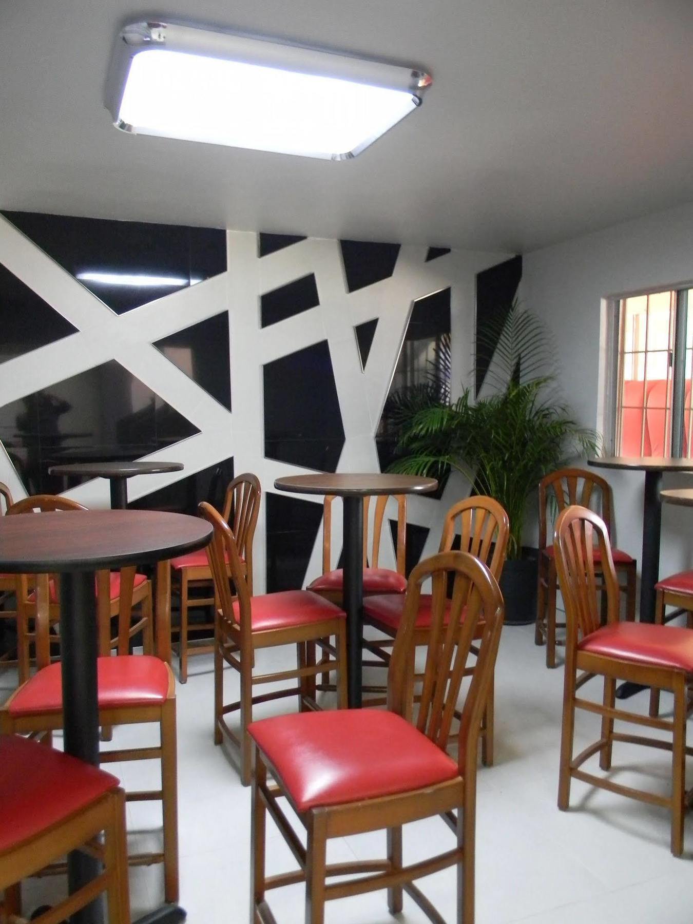 Hotel Plaza Hermosa Tijuana Extérieur photo