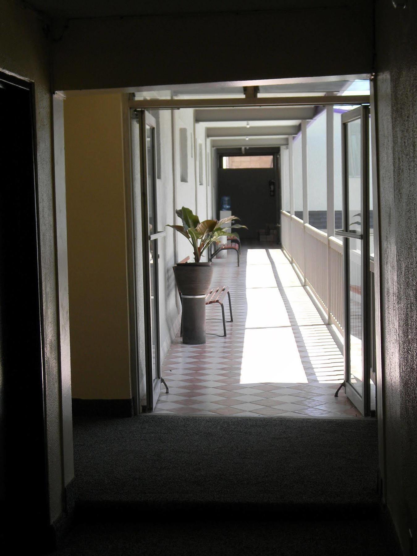 Hotel Plaza Hermosa Tijuana Extérieur photo